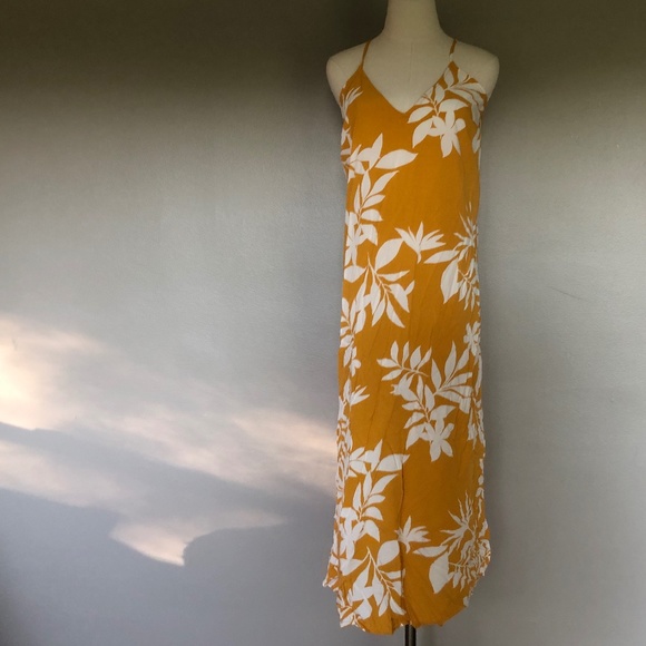Old Navy Long Mustard Yellow Floral Dress Large - Picture 1 of 10